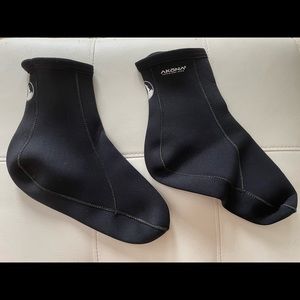 Akona Neoprene Aqua Socks Size 10. Worn once